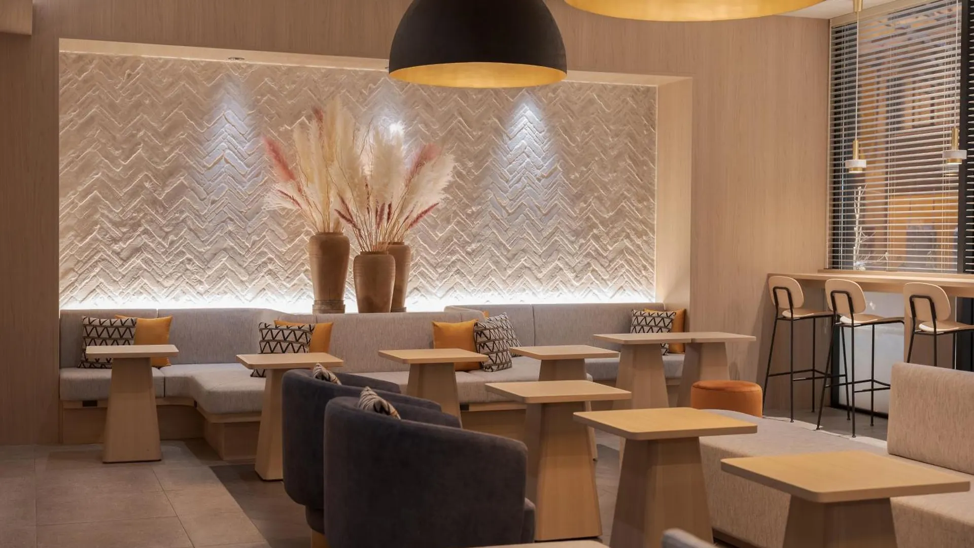 The B Sapporo Otel